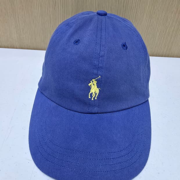 폴로 볼캡