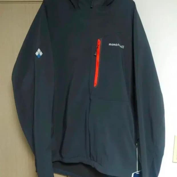 몽벨 소프트쉘 자켓 [ 새제품