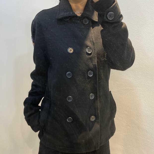 블랙 더블 숏 코트