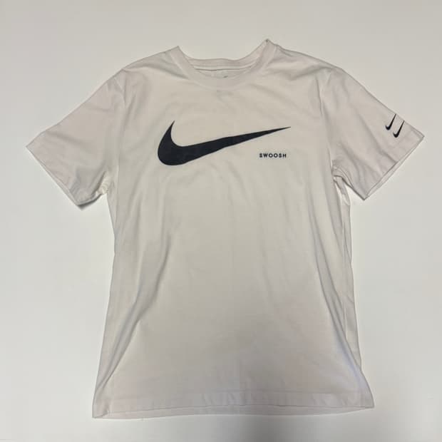 나이키 Nike 더블 스우시 반팔 티셔츠 M ~ L 화이트