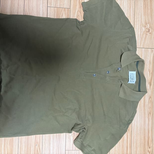 마르지엘라 반팔 카라티