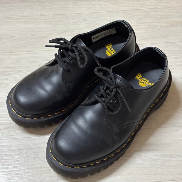 UK3) 닥터마틴 벡스 3홀 225