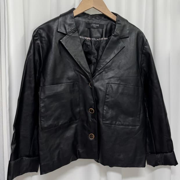 L'ECCOVE 레코브 블랙 레더 가죽 자켓