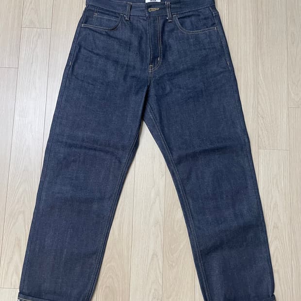 [31] 유니클로U 셀비지 레귤러핏진