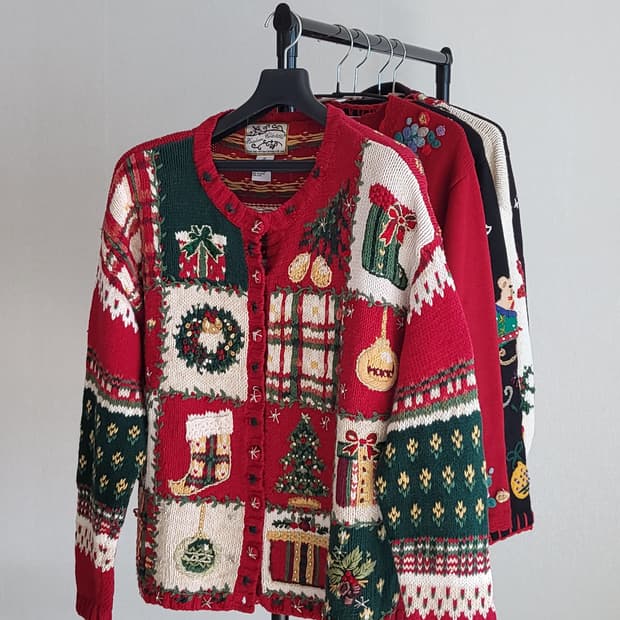 Heirloom 레드 크리스마스 빈티지 가디건