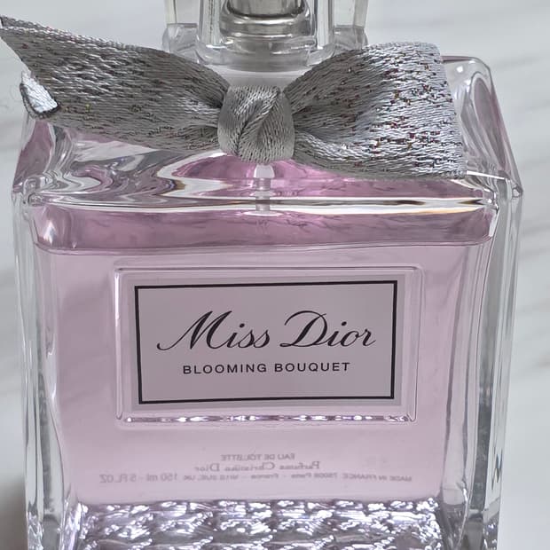 미스 디올 블루밍부케 150ml 판매합니다