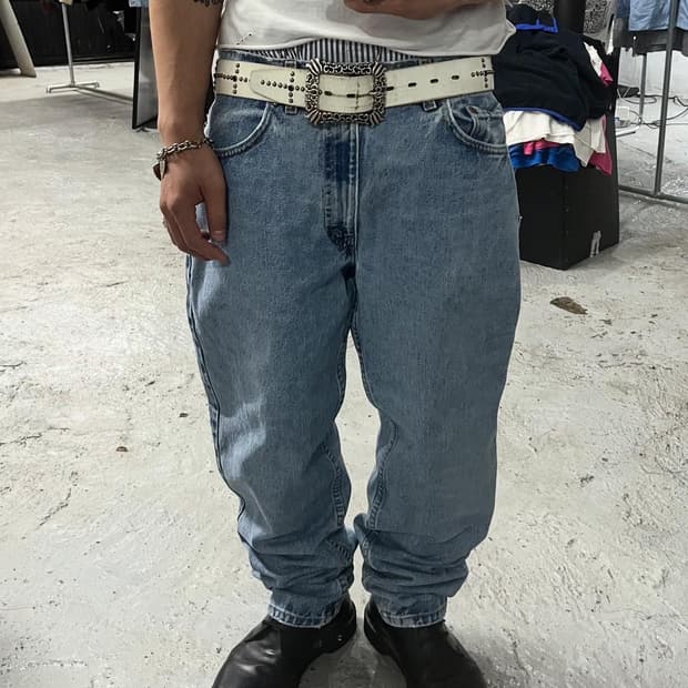 90s Levi’s 550 (made in usa)