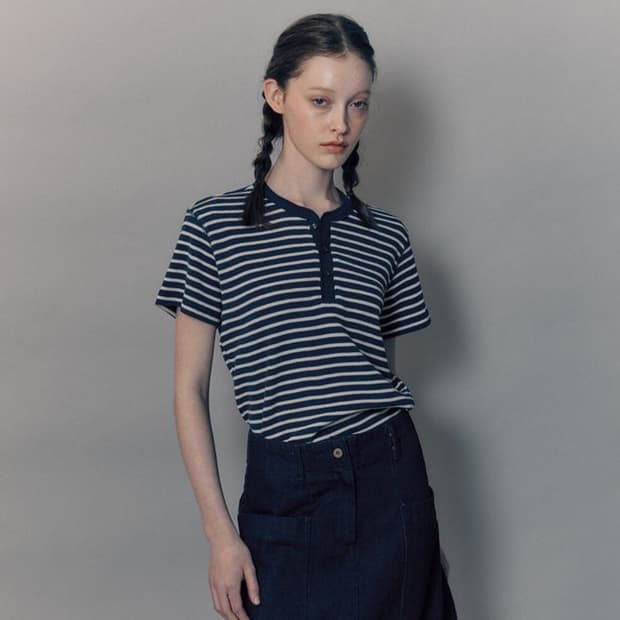 낫띵리튼 스트라이프 티셔츠