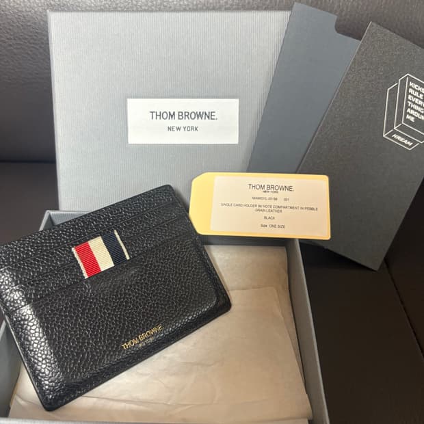 [크림판] 톰브라운 페블 카드지갑