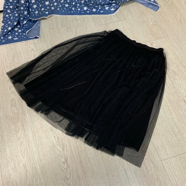 vintage tulle skirt