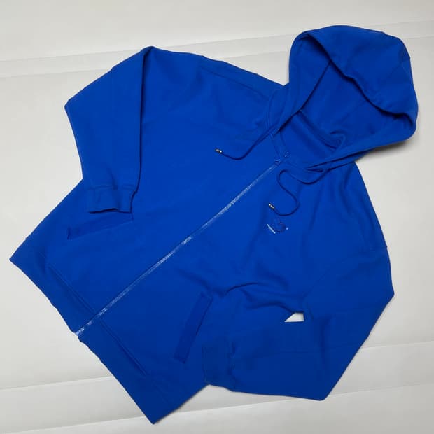 아더에러 트윈 하트 로고 후드집업