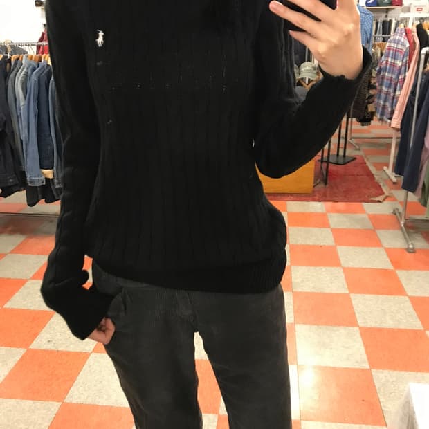 폴로 꽈베기니트