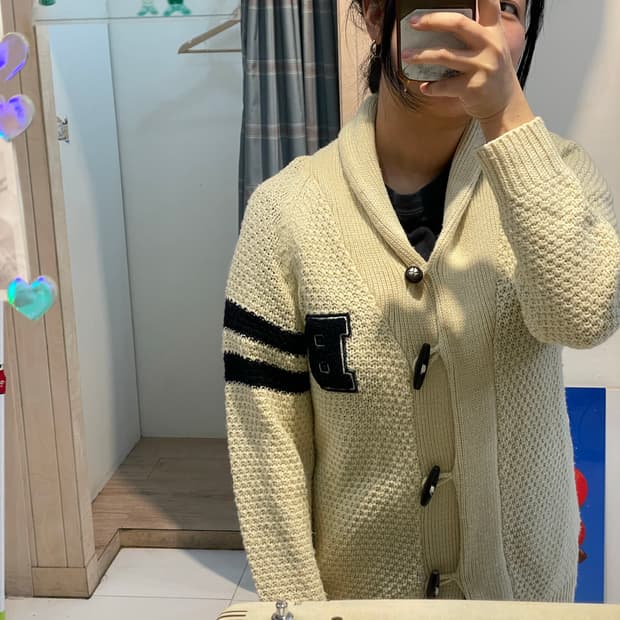 BIG BILL 숄카라 떡볶이버튼 가디건