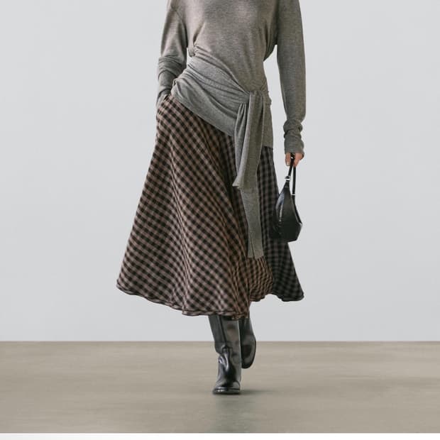 마시모두띠 체크 디테일 플레어 스커트