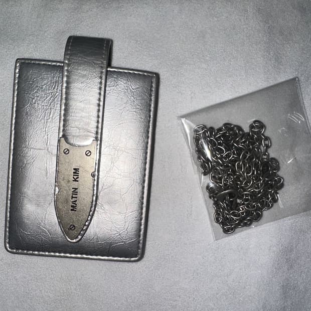 마뗑킴 아코디언 지갑 실버