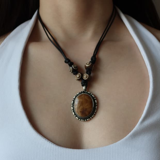 wood oval necklace