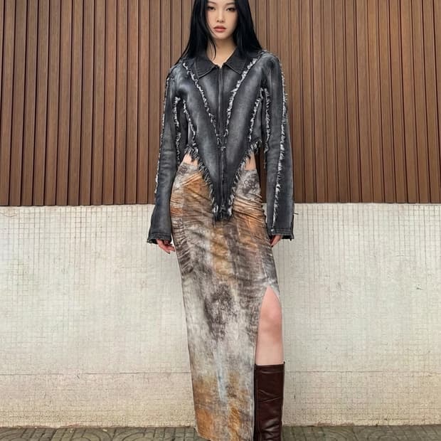 BAD BLOOD 트위스트 프레이드 데님 컷오프 자켓