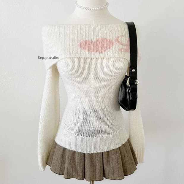 (구해요) liz lisa 리즈리사 오프숄더 니트 히메갸루 일본 빈티지