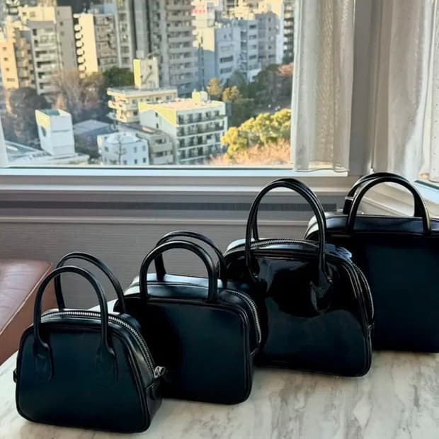 꼼데가르송 아오야마백 1호 라운드 무광 새상품