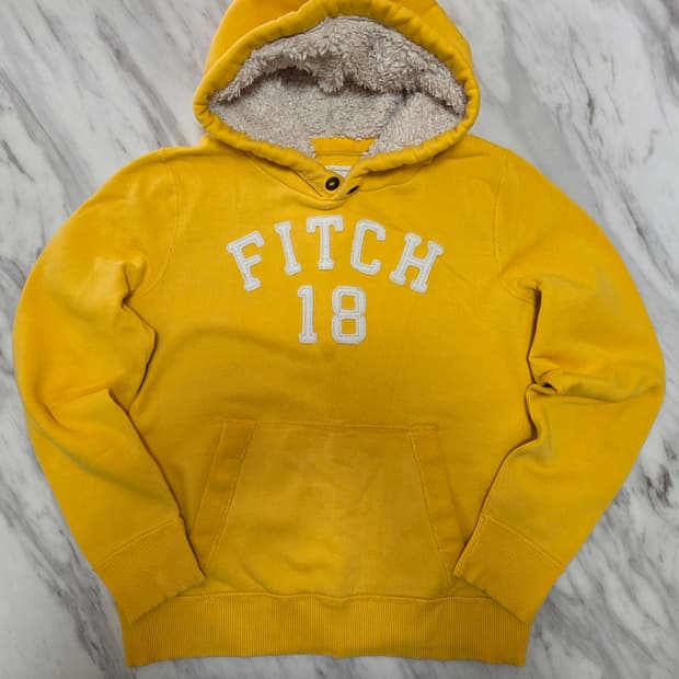 아베크롬비 로고패치 옐로우 후드티