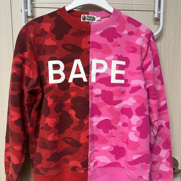 베이프 카모 핑크레드 스웻셔츠