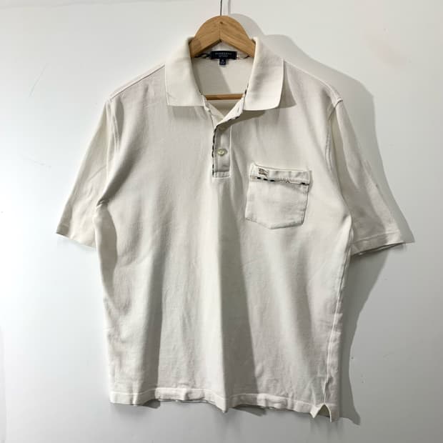 버버리 화이트 카라티