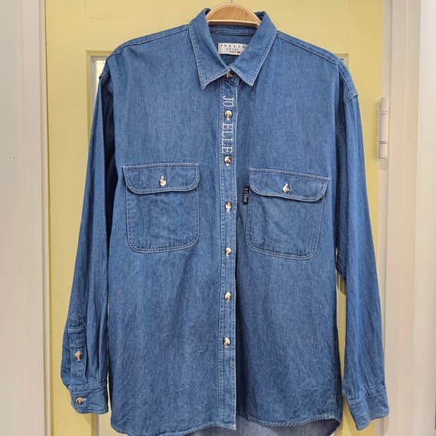 Joelle Neveu Paris 자수 데님 셔츠