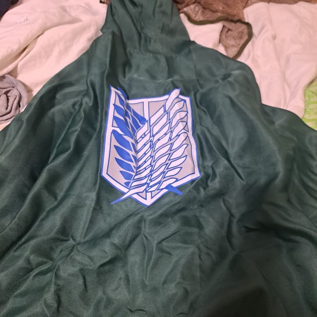 진격의거인 망토