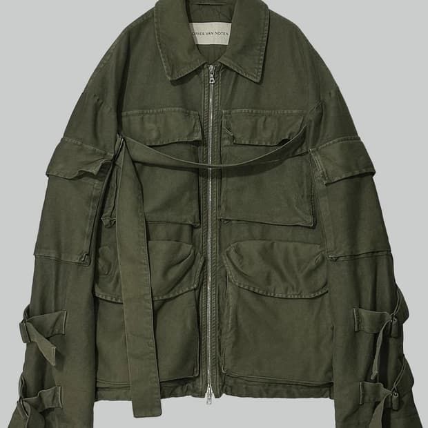 드리스반노튼 23FW 카고 자켓 새상품 판매 (이수혁 착용)