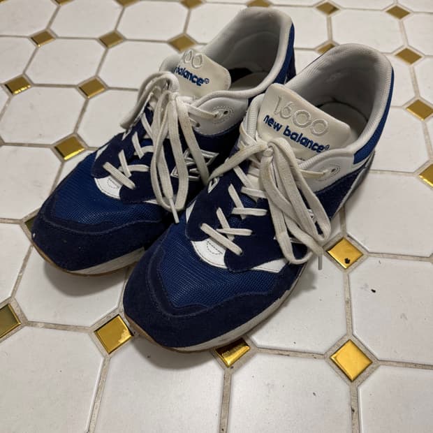 뉴발란스 1600