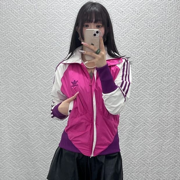 아디다스 Y2K 레트로 대장급 퍼플핑크 바람막이 자켓 95 C13468
