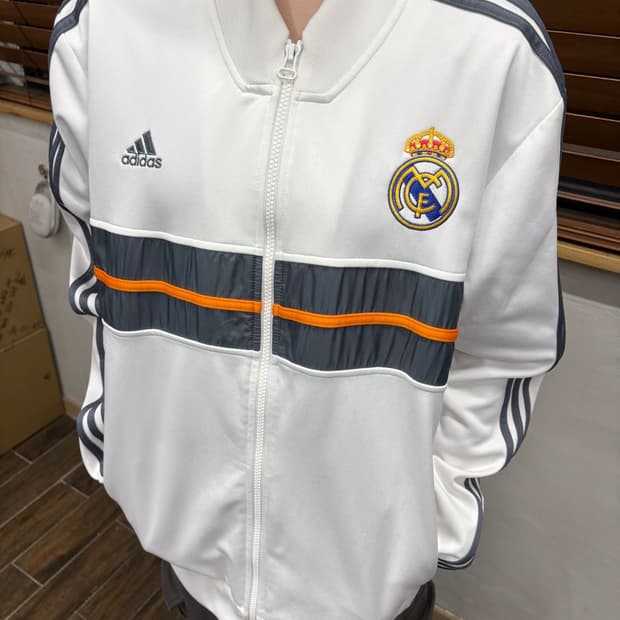 아디다스 레알마드리드 트랙탑 져지