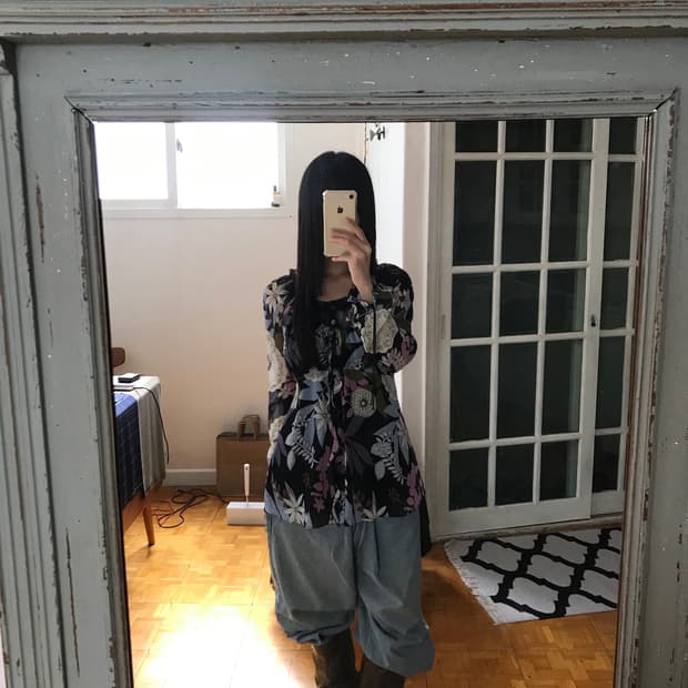 vintage pattern blouse
