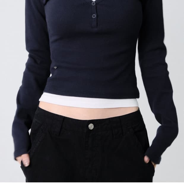 페일제이드 브이 헨리넥 리브드 티 네이비