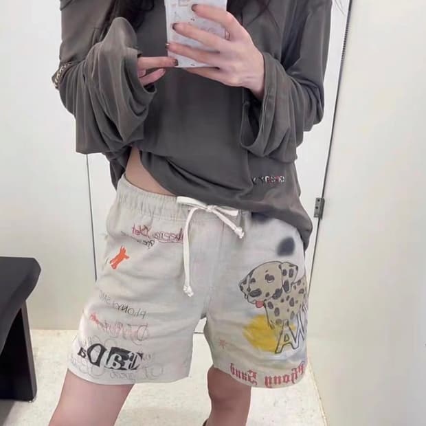 Open yy 그래픽 반바지 새상품