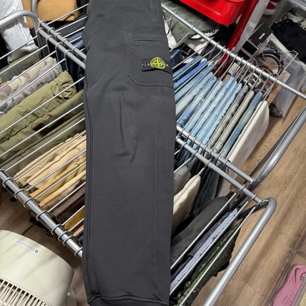 스톤아일랜드 조거팬츠 M사이즈