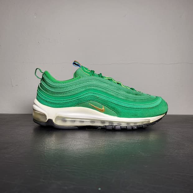 나이키 운동화 250m (40)