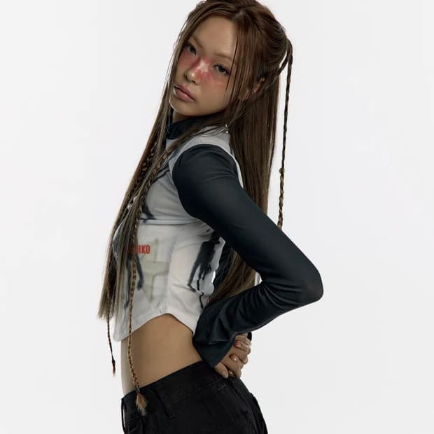 카시코 메쉬 탑  Cats on Mars Highneck Mesh Top