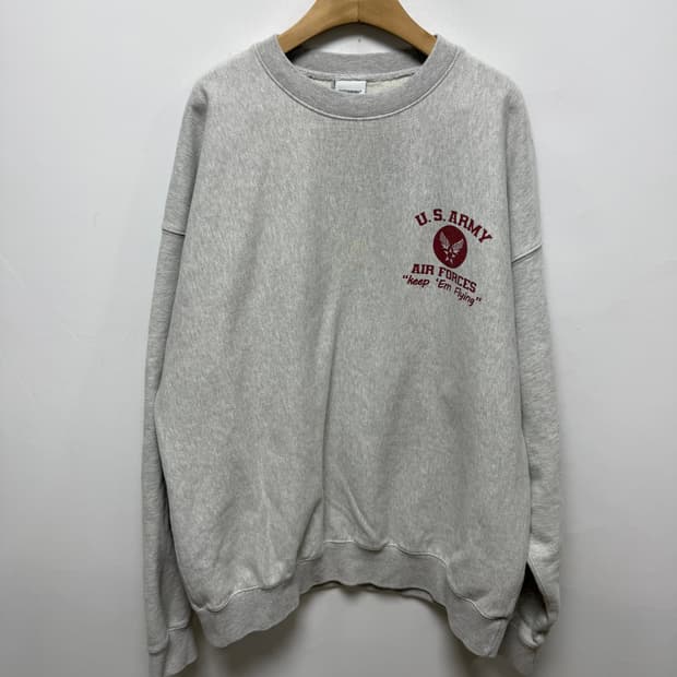 아웃스탠딩 에어포스 타이거 맨투맨