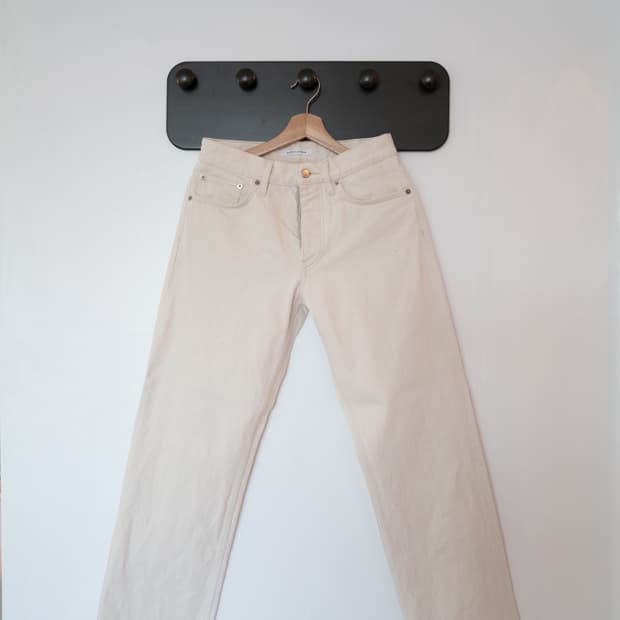 선플라워 에크루 데님입니다.