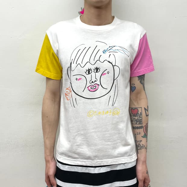 ugly girl's T-shirt