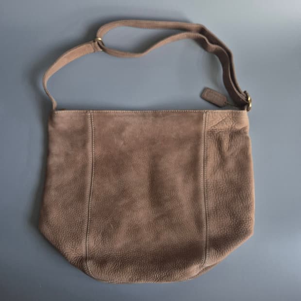 Old coach bucket bag