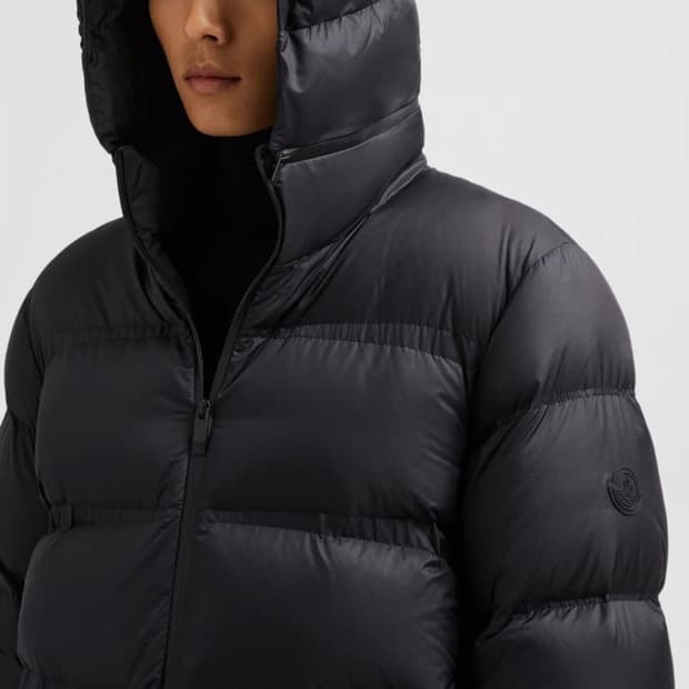 4)몽클레어 masac 블랙 패딩