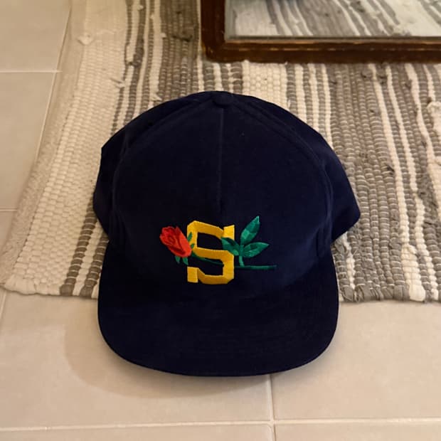 슈프림 코듀로이 로즈 모자