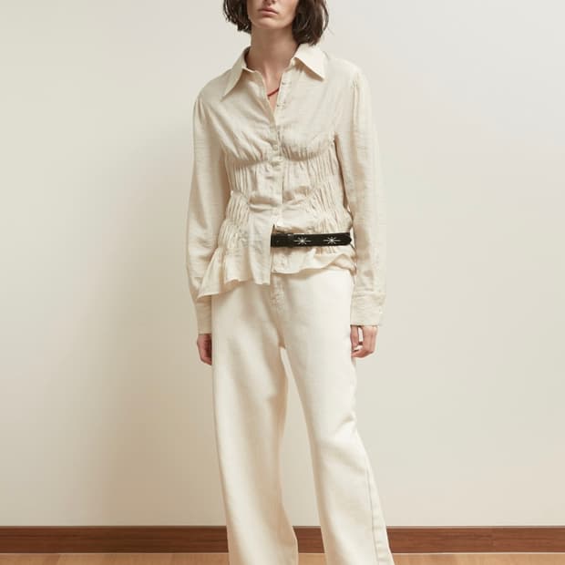 솔티페블 플리츠 셔링 블라우스 베이지 새상품