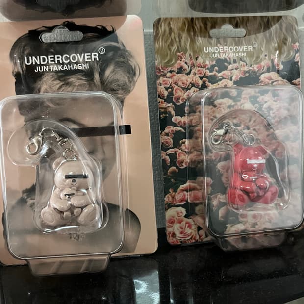 언더커버 메디콤토이 2개