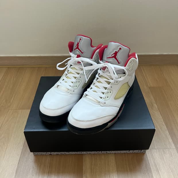 조던 5 파이어레드 275 서태웅