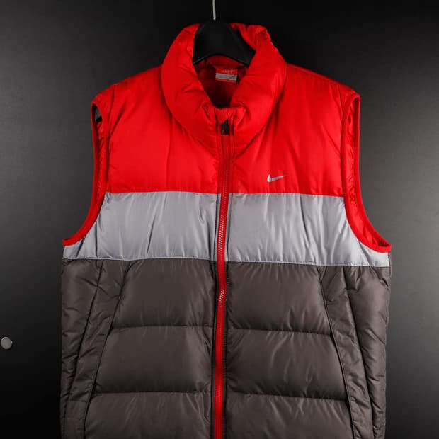나이키 그라데이션 패딩 조끼