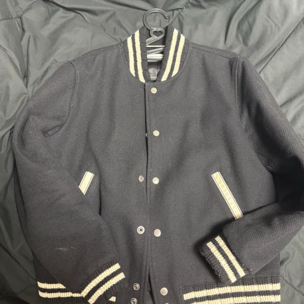 48 생로랑 백로고 자켓