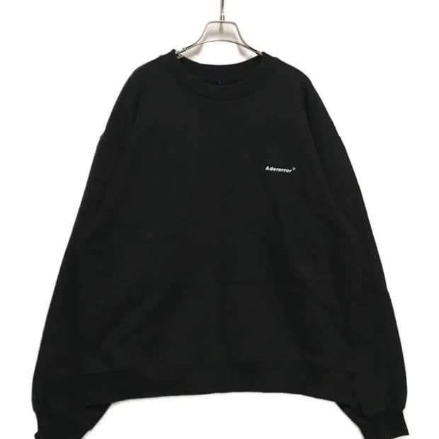 아더에러 블랙 맨투맨